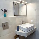 House Rytha 3