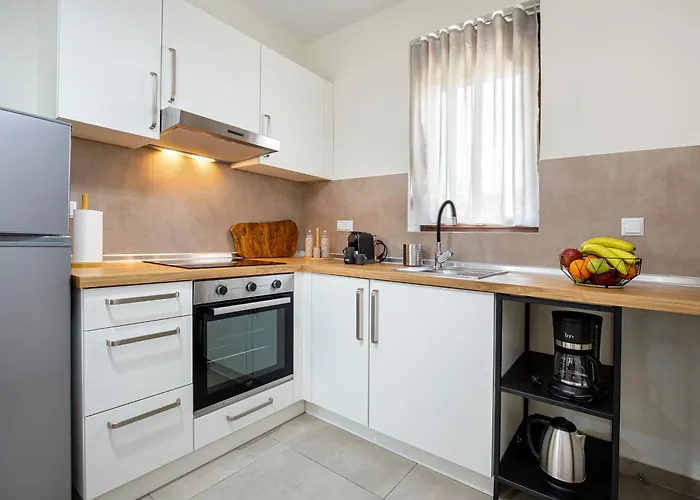 House Rytha 3 * Λιμενάρια